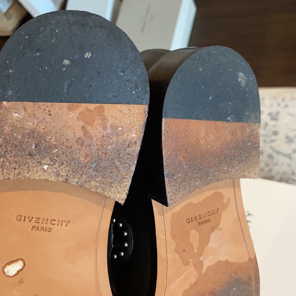 Givenchy Studded Leather Ankle Boot *Excellent Condition* Comes w/ Duster bags - Picture 5 of 5